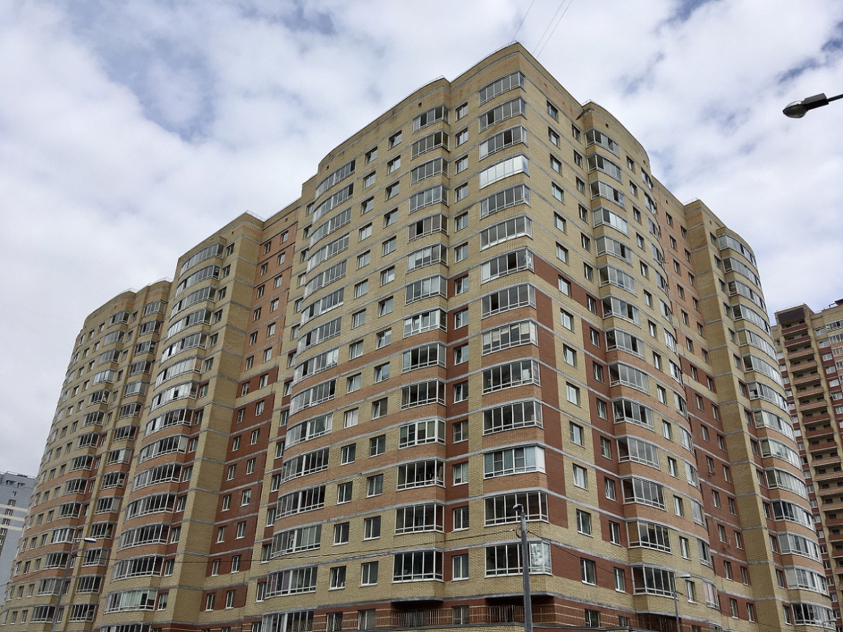 Санкт-Петербург, Улица Оптиков, 35 корп. 1