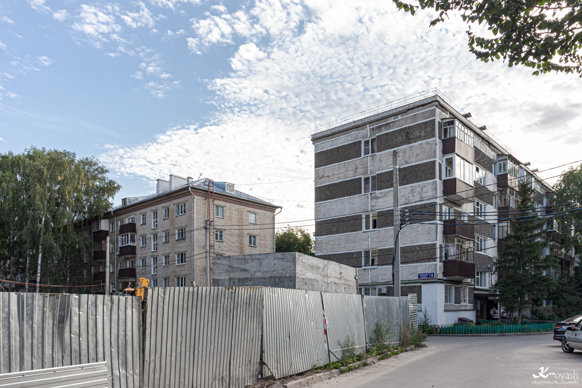 Казань, Волгоградская улица, 10; Волгоградская улица, 6