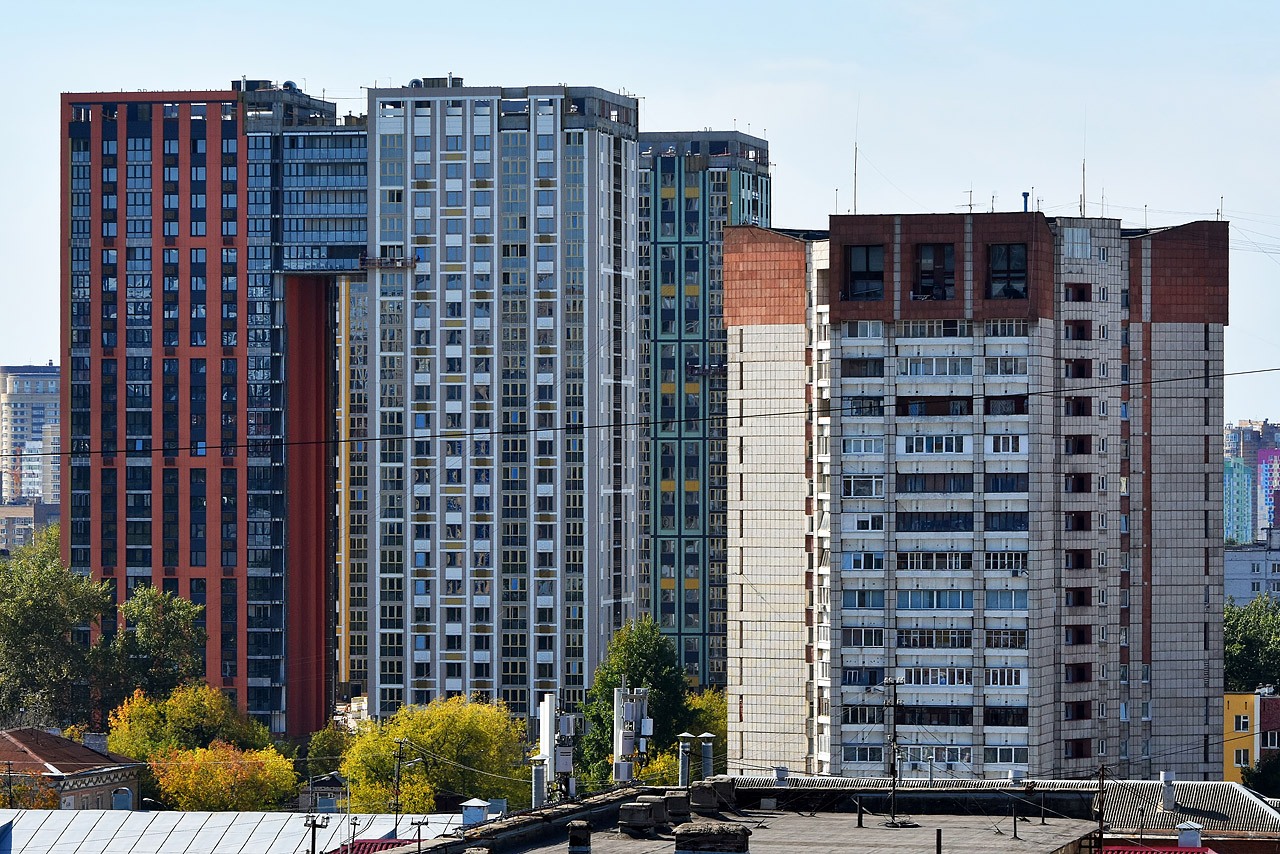 Пермь, Улица Луначарского, 99; Улица Попова, 27