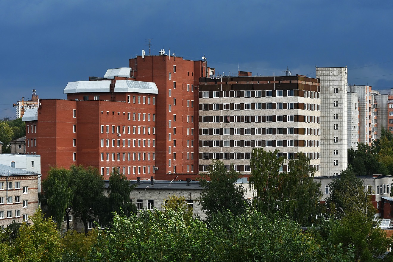 Пермь, Улица Советской Армии, 12 корп. 2; Улица Советской Армии, 12 корп. 1