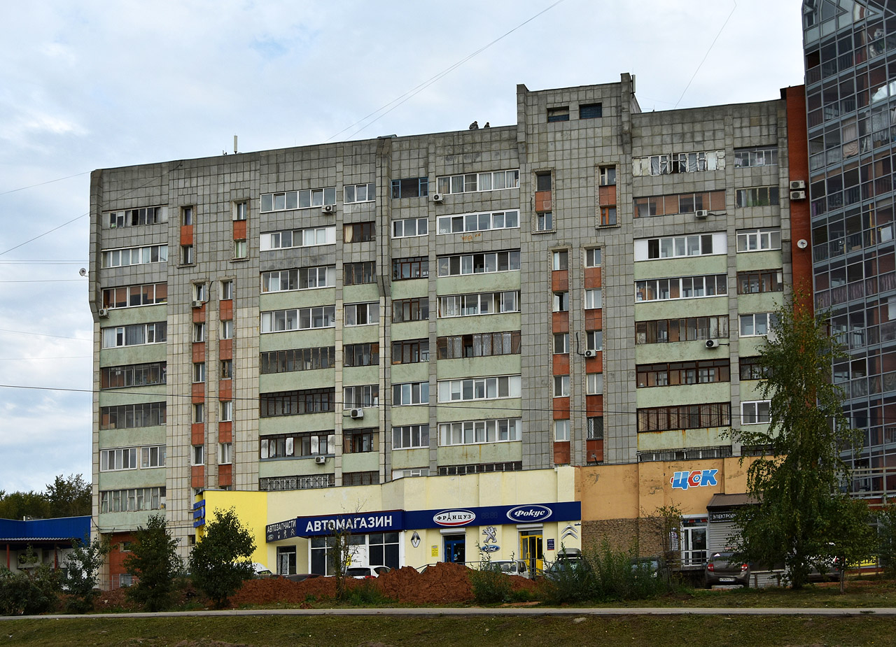 Пермь, Улица Карпинского, 109
