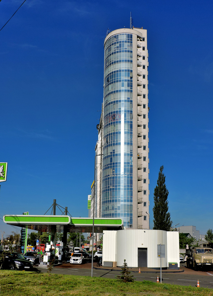 Киев, Харьковское шоссе, 203; Харьковское шоссе, 201-203 корп. 2А