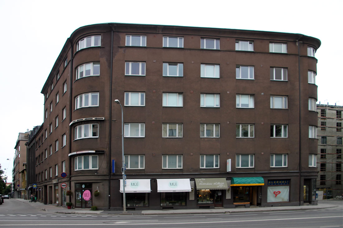 Tallinn, Kentmanni, 21 / Liivalaia, 27 / Kaupmehe, 14