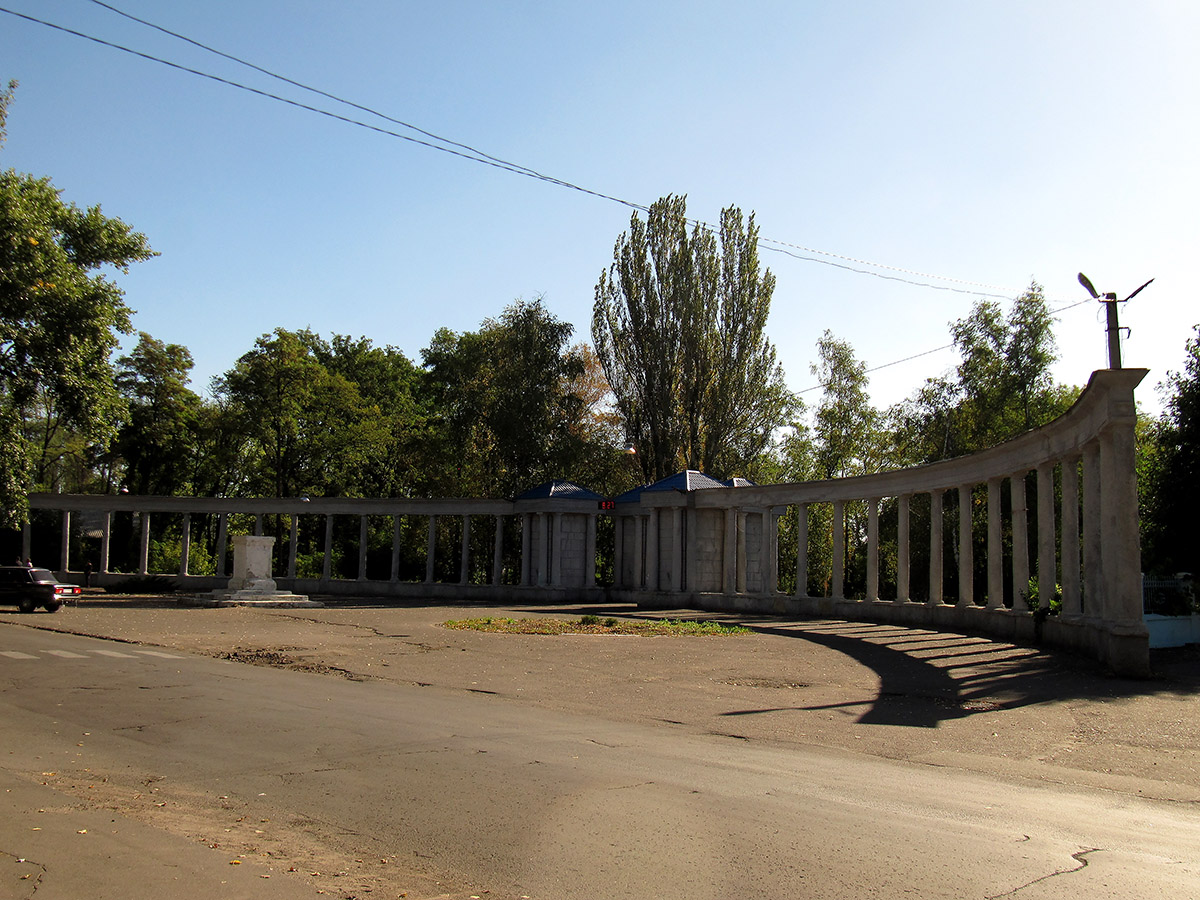 Chasiv Yar, Центральная улица, 4