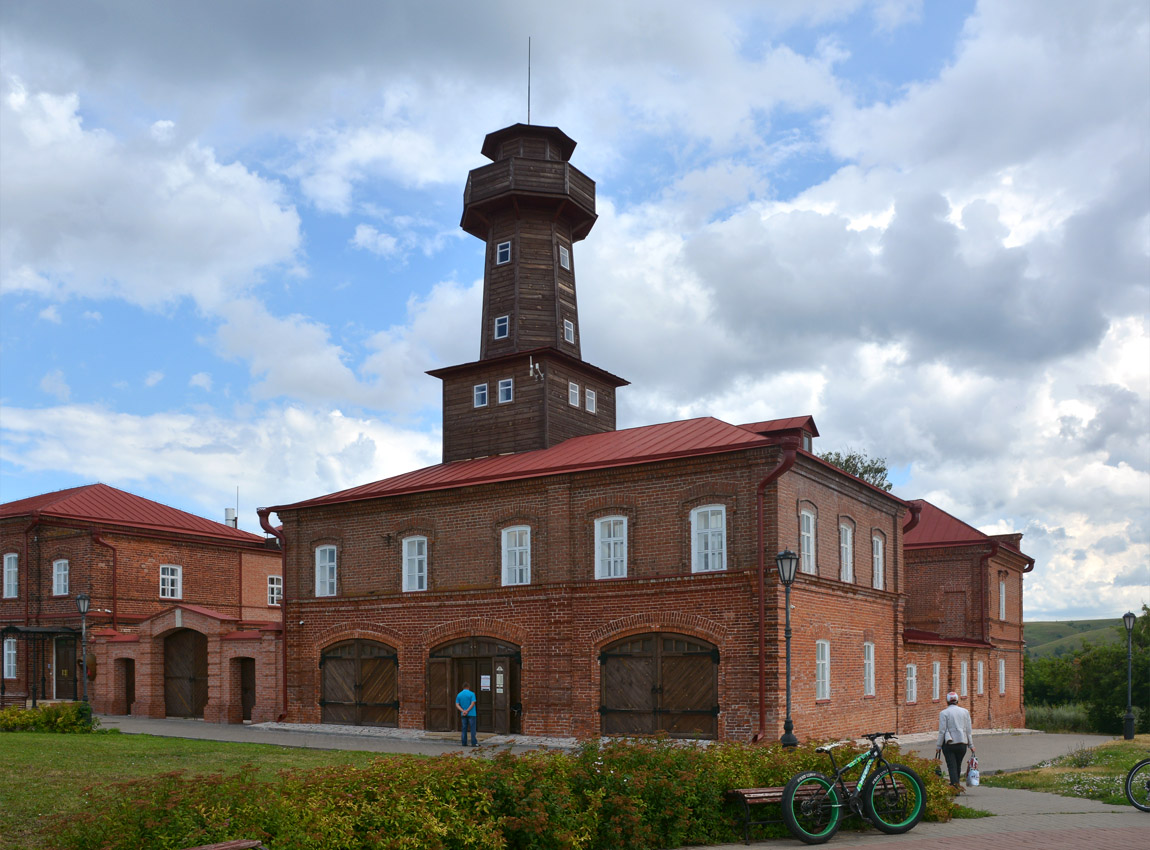 Свияжск, Рождественская площадь, 1А