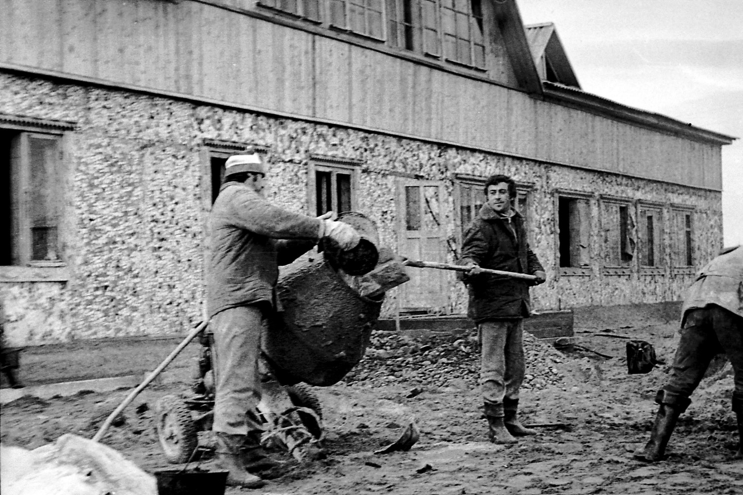 Искателей, переулок Геофизиков, 11