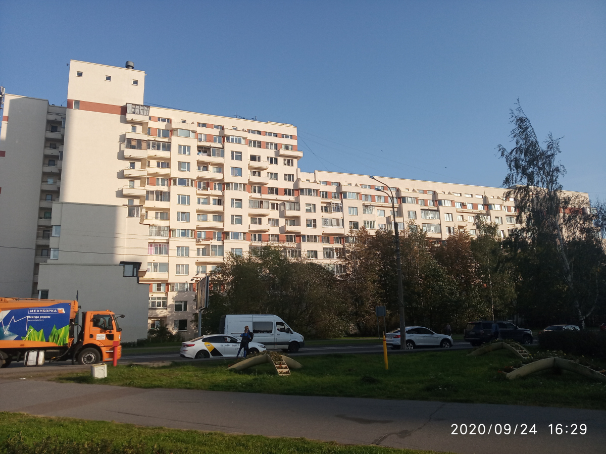 Sestroretsk, Улица Токарева, 15