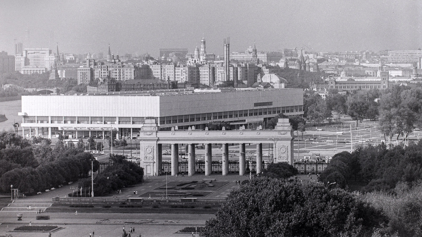 Москва, Улица Крымский Вал, 10. Москва — Панорамы. Москва — Исторические фотографии
