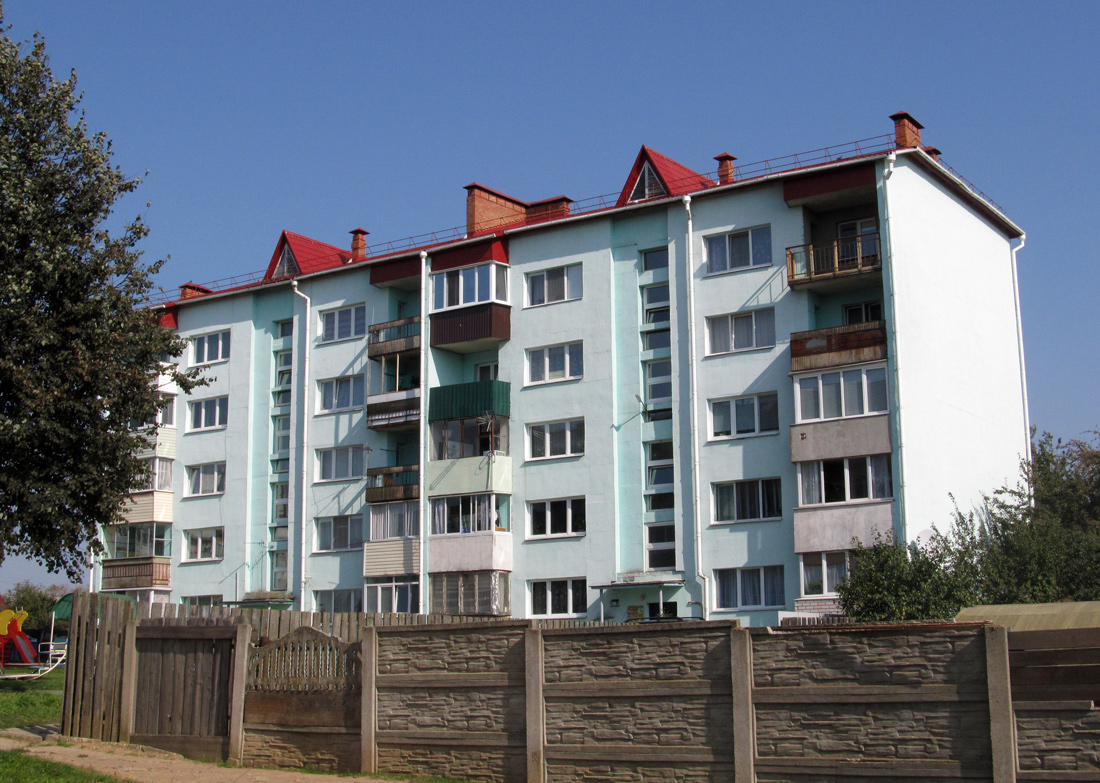 Смиловичи, Улица Максима Горького, 27