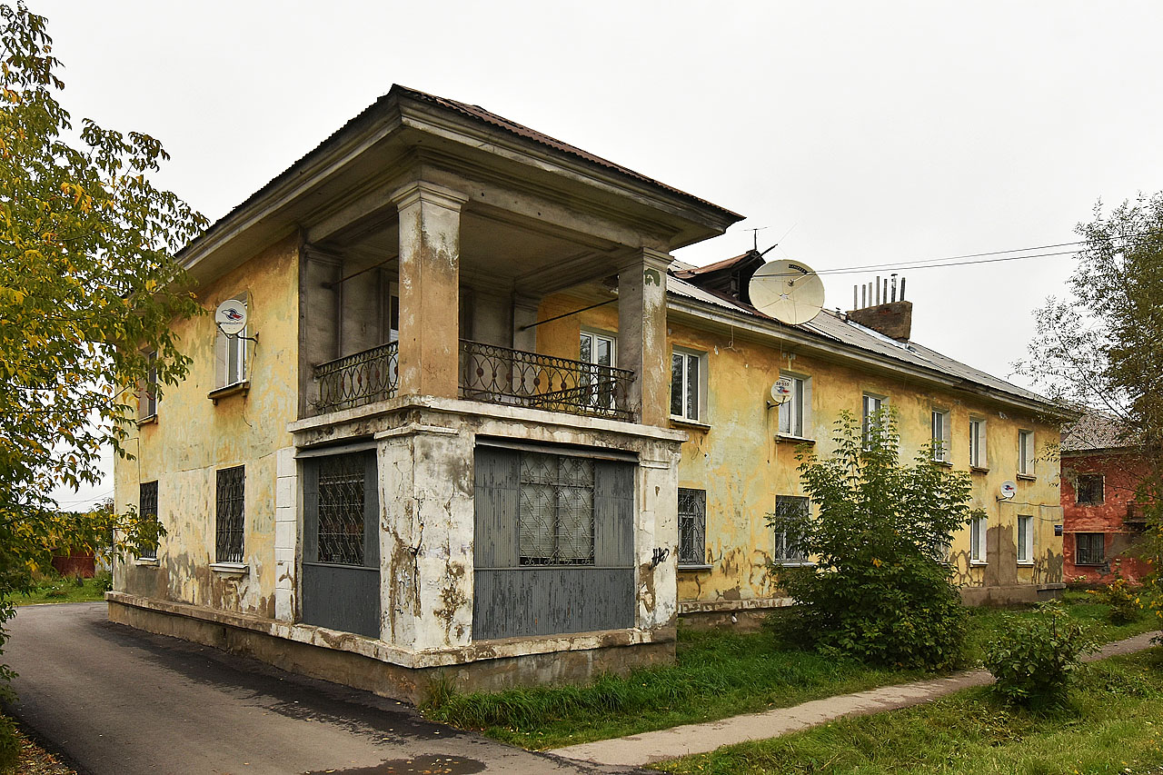 Чусовой, Переездная улица, 10