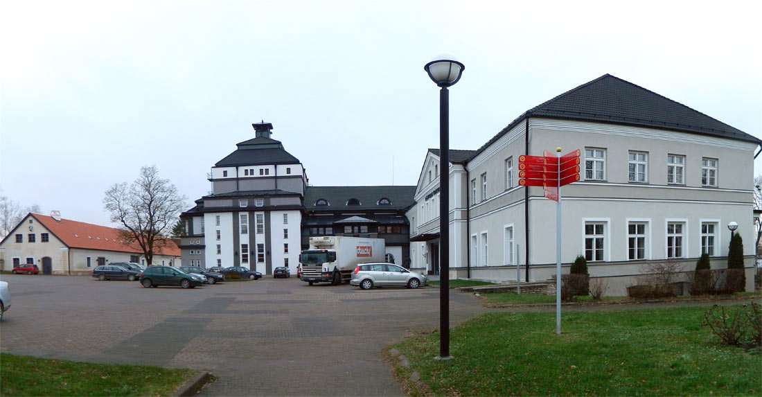 Раквере, Friedrich Reinhold Kreutzwaldi, 2/2a