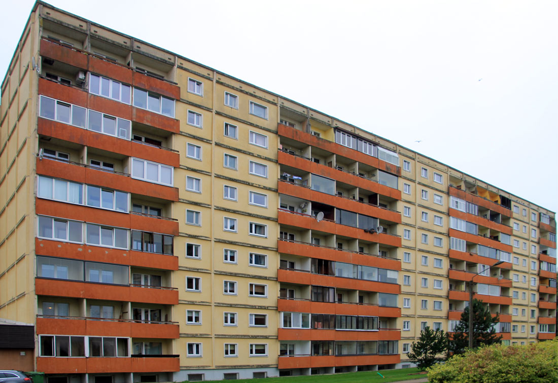 Тарту, Kaunase puiestee, 82