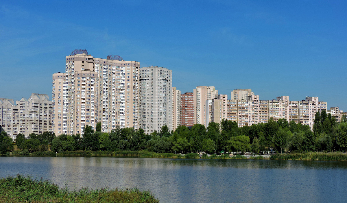Киев, Улица Михаила Драгоманова, 23Б; Проспект Николая Бажана, 1М; Улица Александра Кошица, 9Б; Улица Александра Кошица, 9. Киев — Панорамы