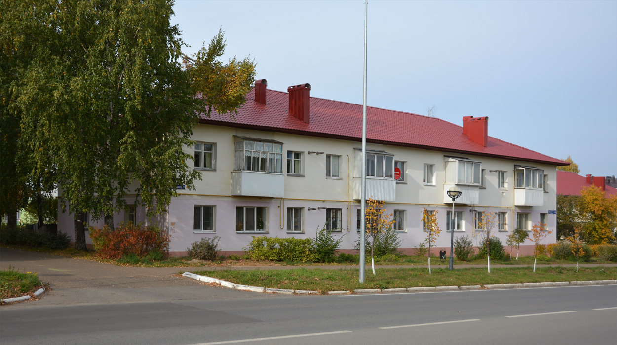 Елабуга, Проспект Нефтяников, 43