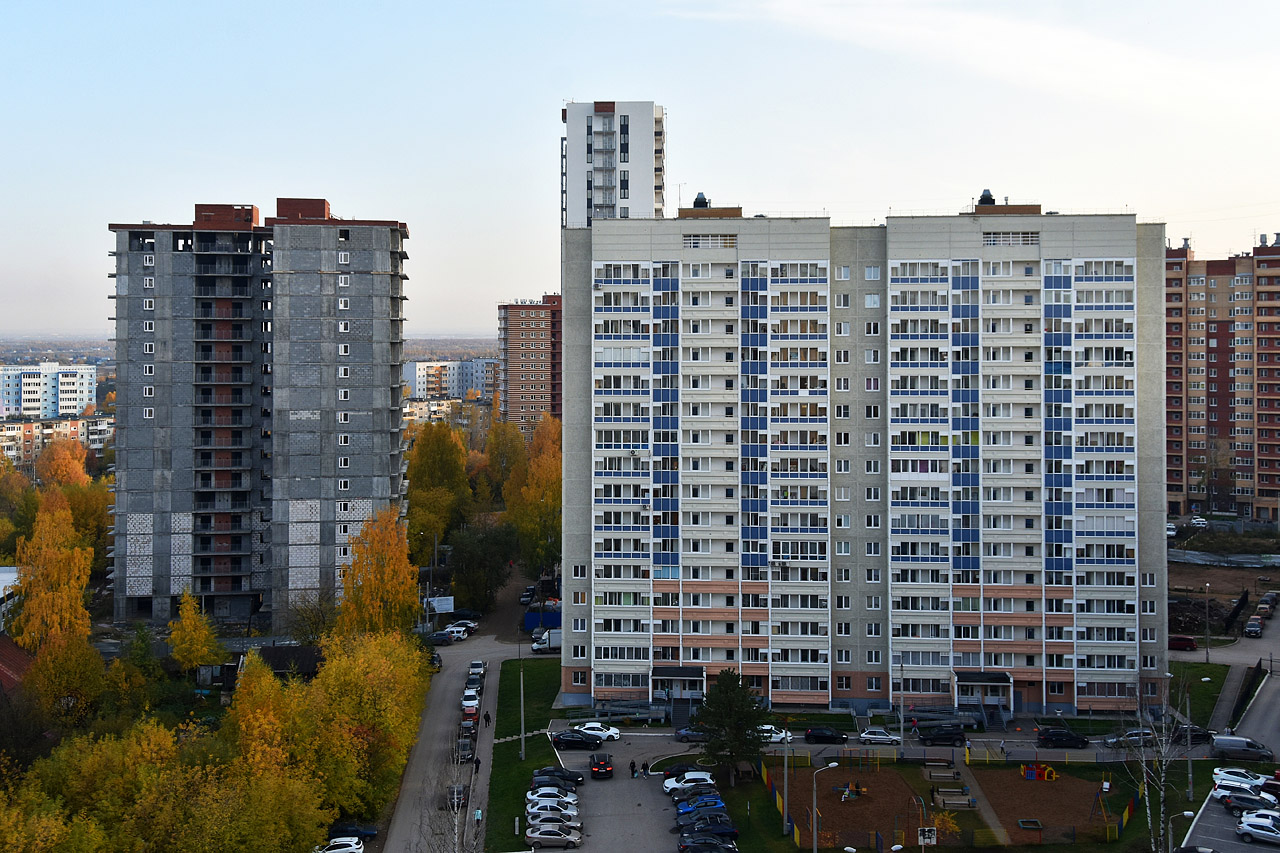 Perm, Улица Юнг Прикамья, 14; Оханская улица, 29; Оханская улица, 31