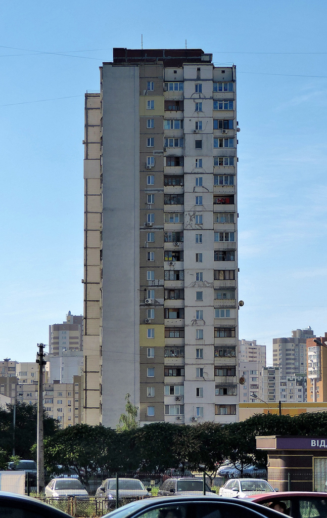 Kyiv, Проспект Николая Бажана, 32