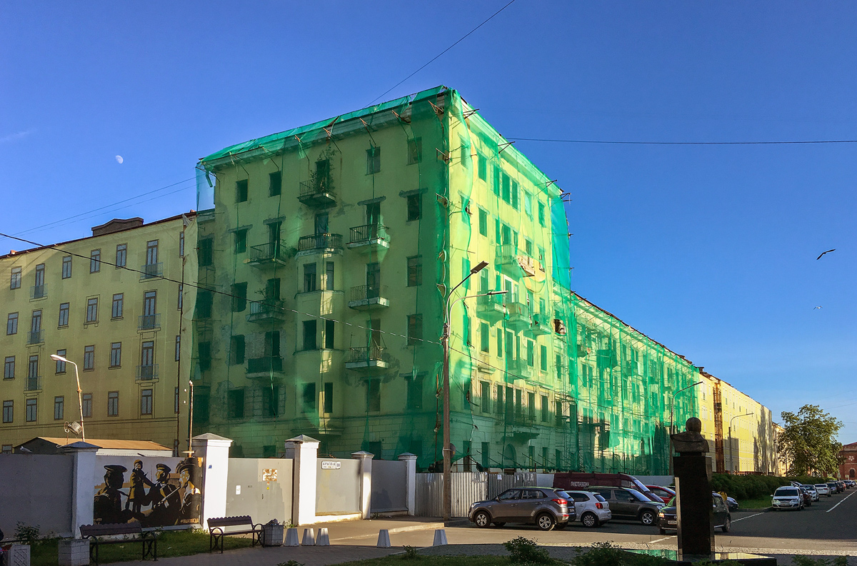 Kronsztad, Красная улица, 8 корп. 1