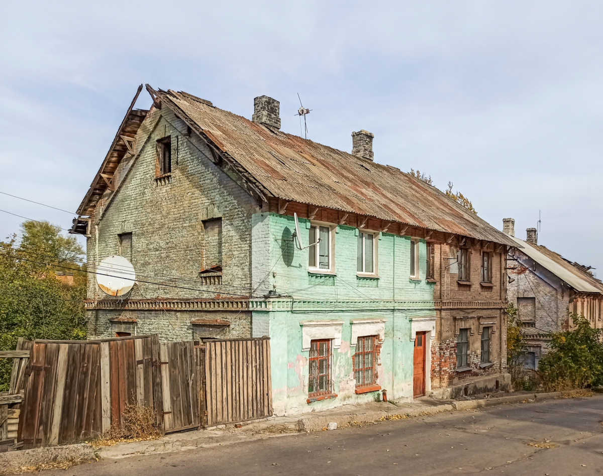 Лисичанск, Улица Владимира Сосюры, 16