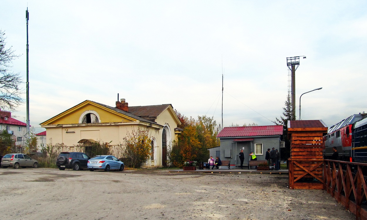Переславль-Залесский, Вокзальная улица, 28А; Вокзальная улица, 36