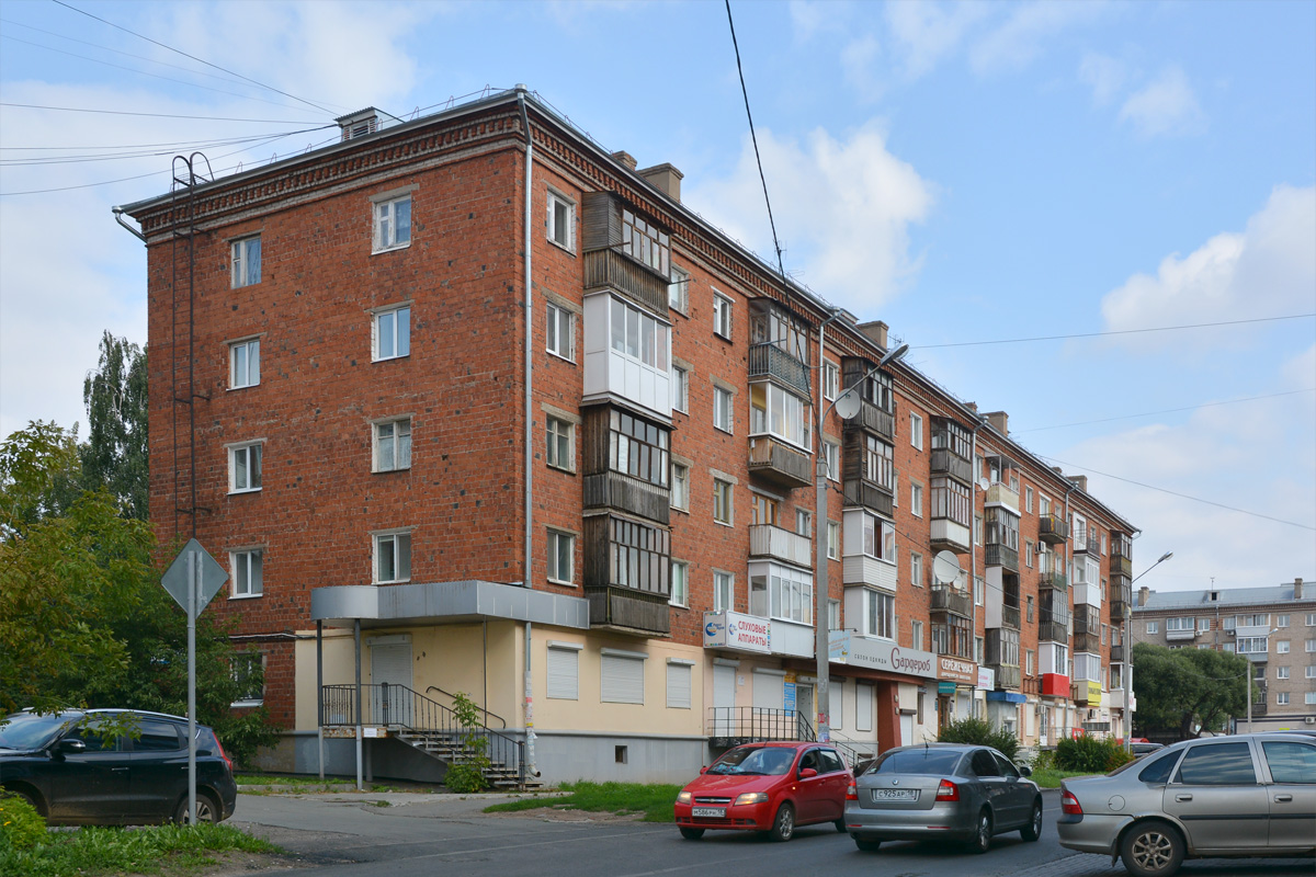 Izhevsk, Улица Пастухова, 37
