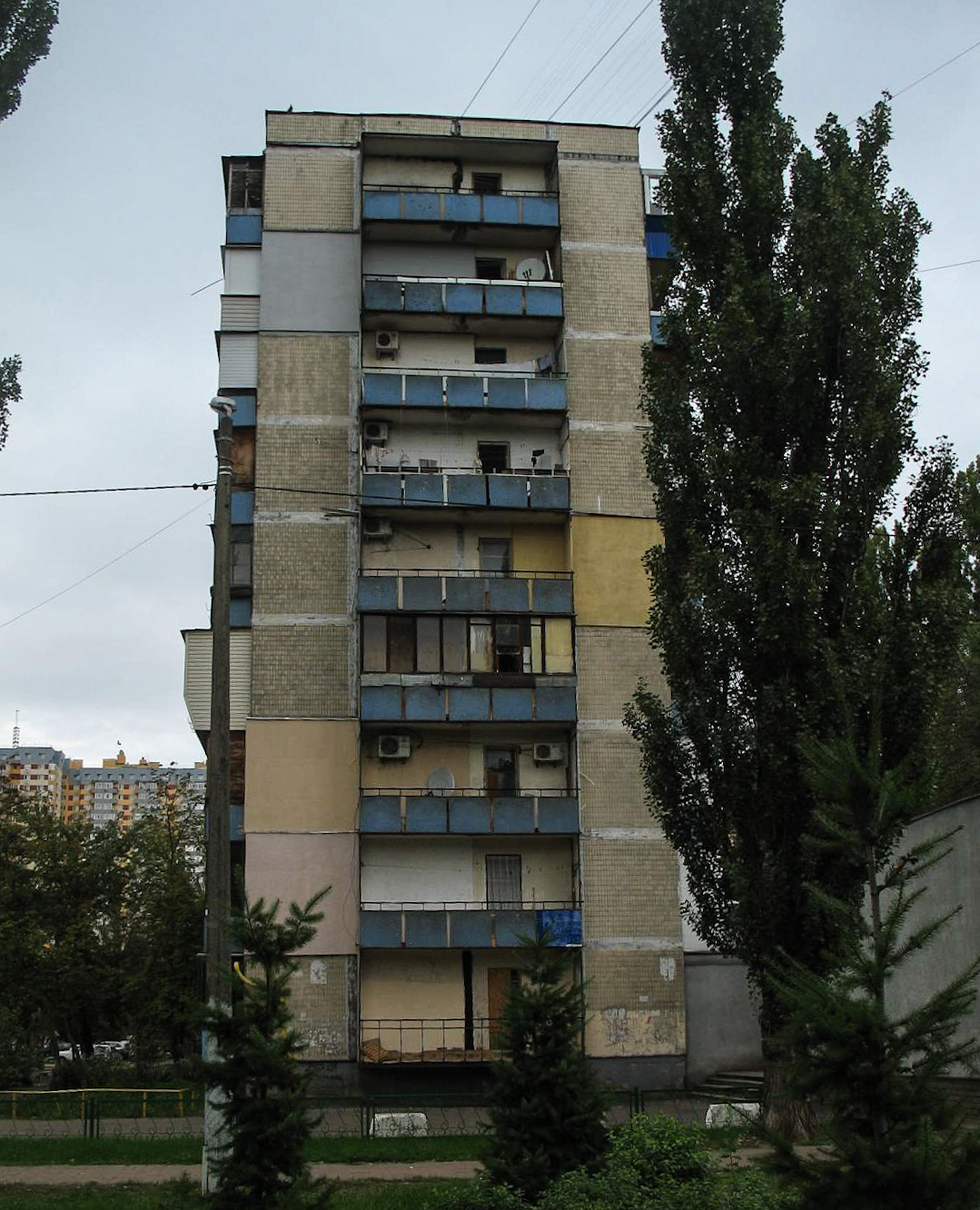 Киев, Улица Юрия Кондратюка, 4Б