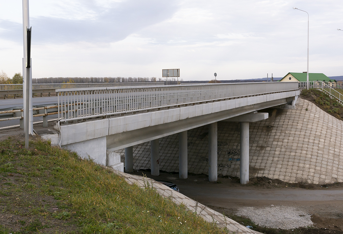 Уфа, с. Чесноковка, Школьная улица, Западный Мост