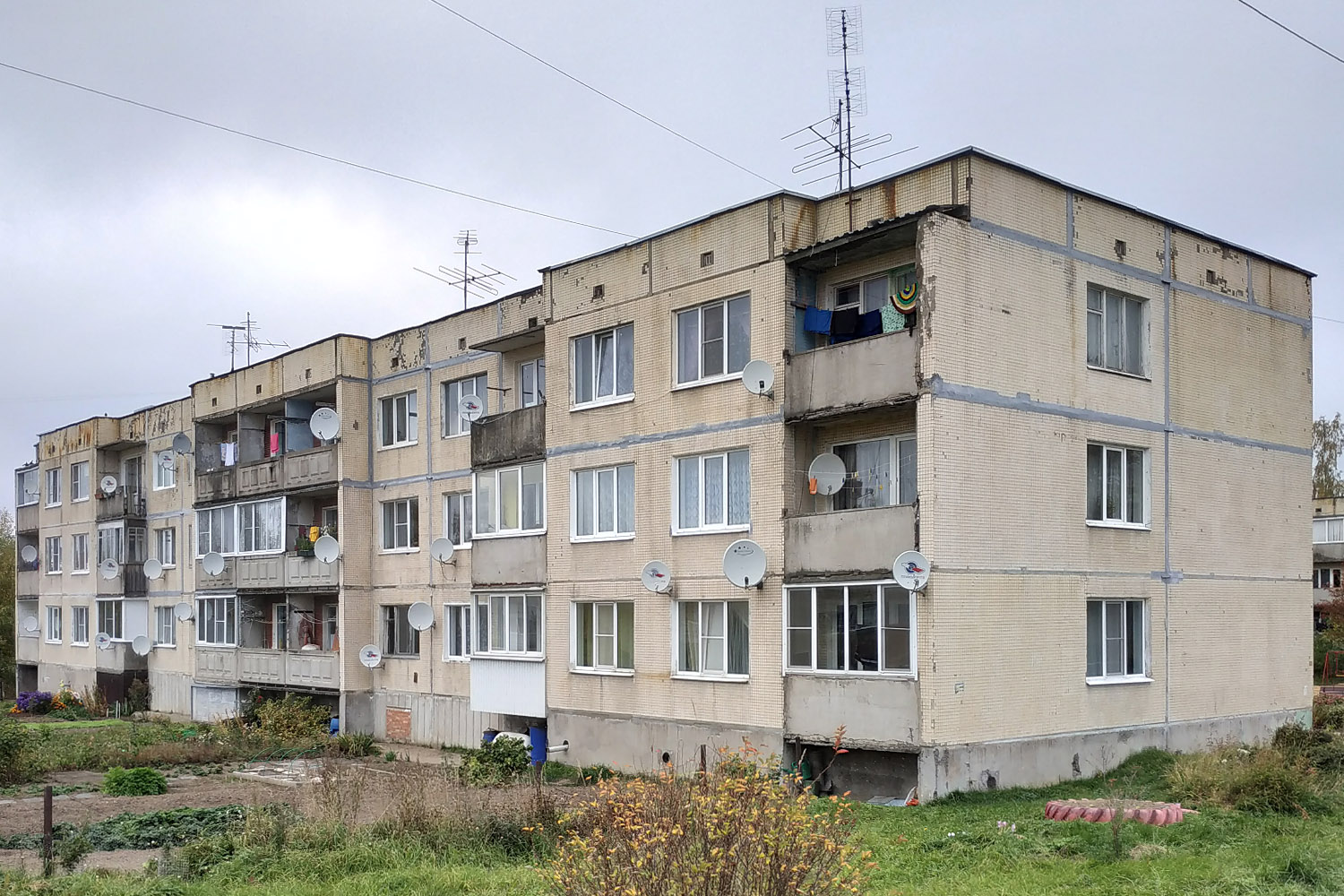 Приозерский район, прочие н. п., Снегирёвка, Майская улица, 5