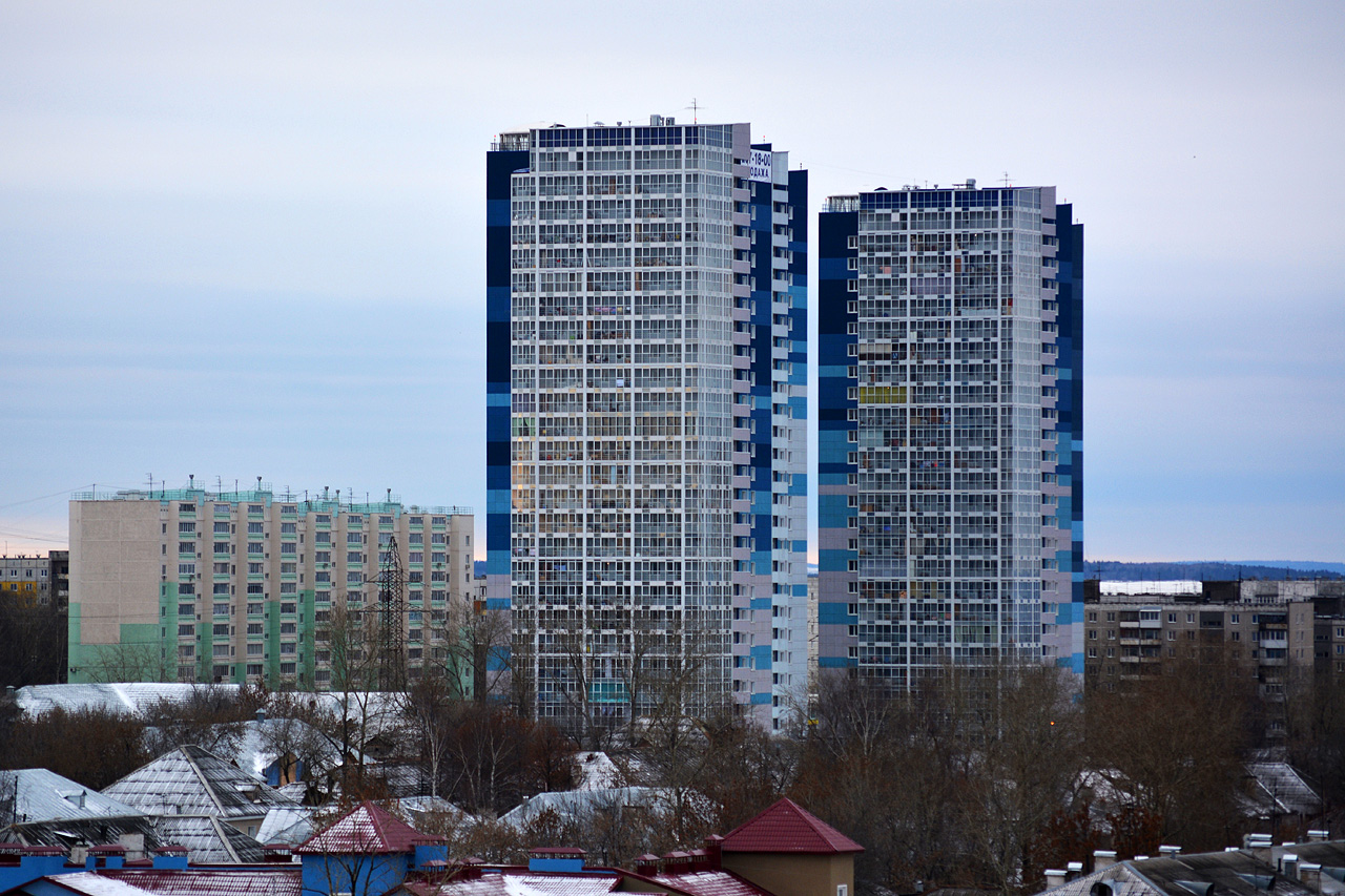 Пермь, Улица Космонавта Беляева, 35; Улица Космонавта Беляева, 40Б; Улица Космонавта Беляева, 40Г