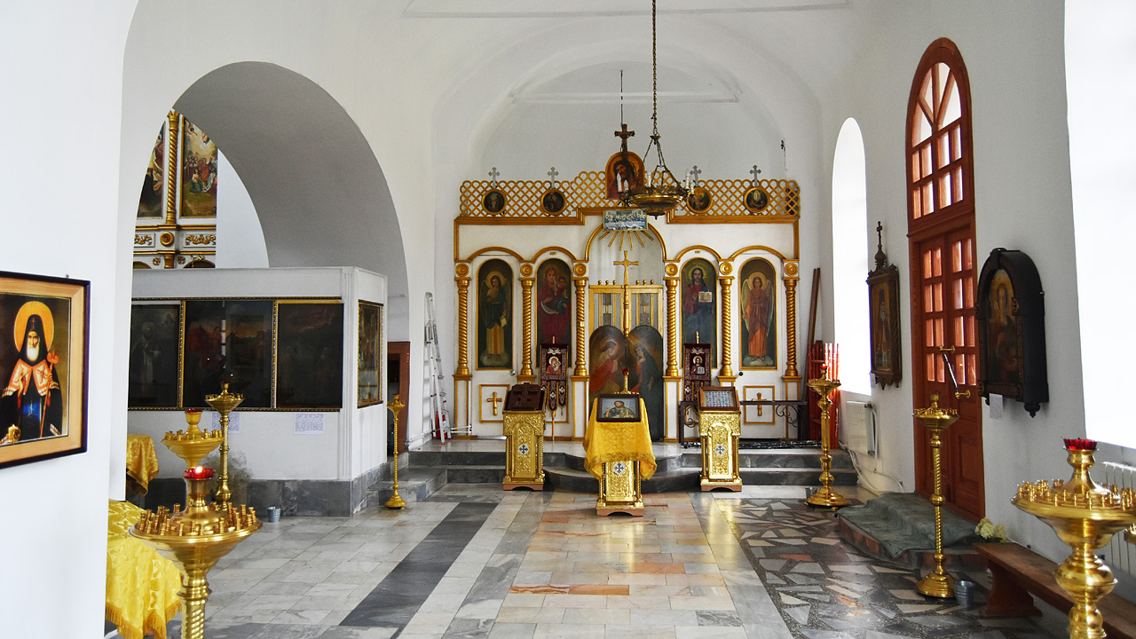 Полазна, Улица Революции, 8