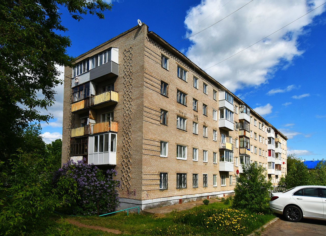 Пермский район, прочие н.п., с. Усть-Качка, Октябрьская улица, 3