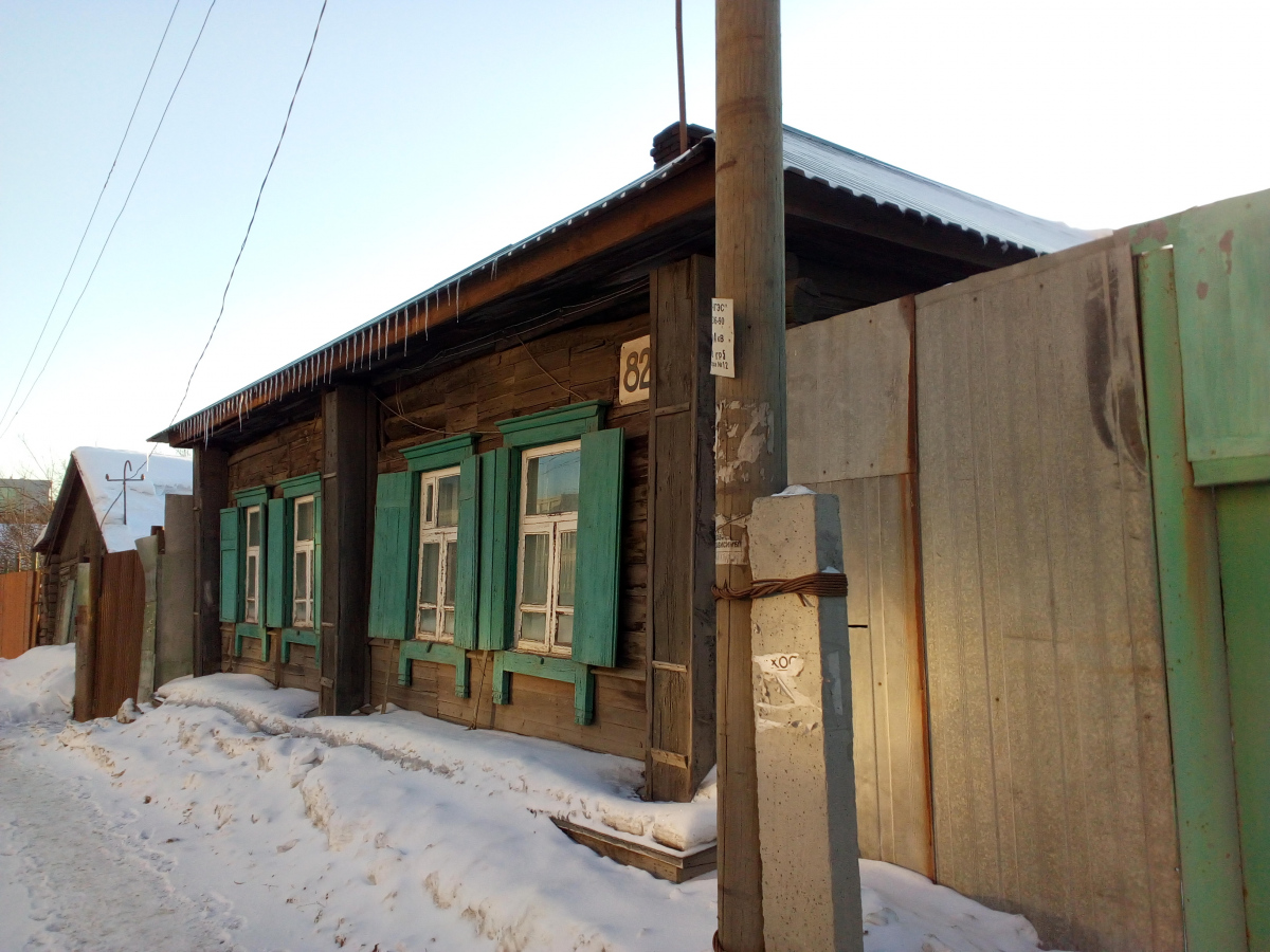 Челябинск, Российская улица, 82