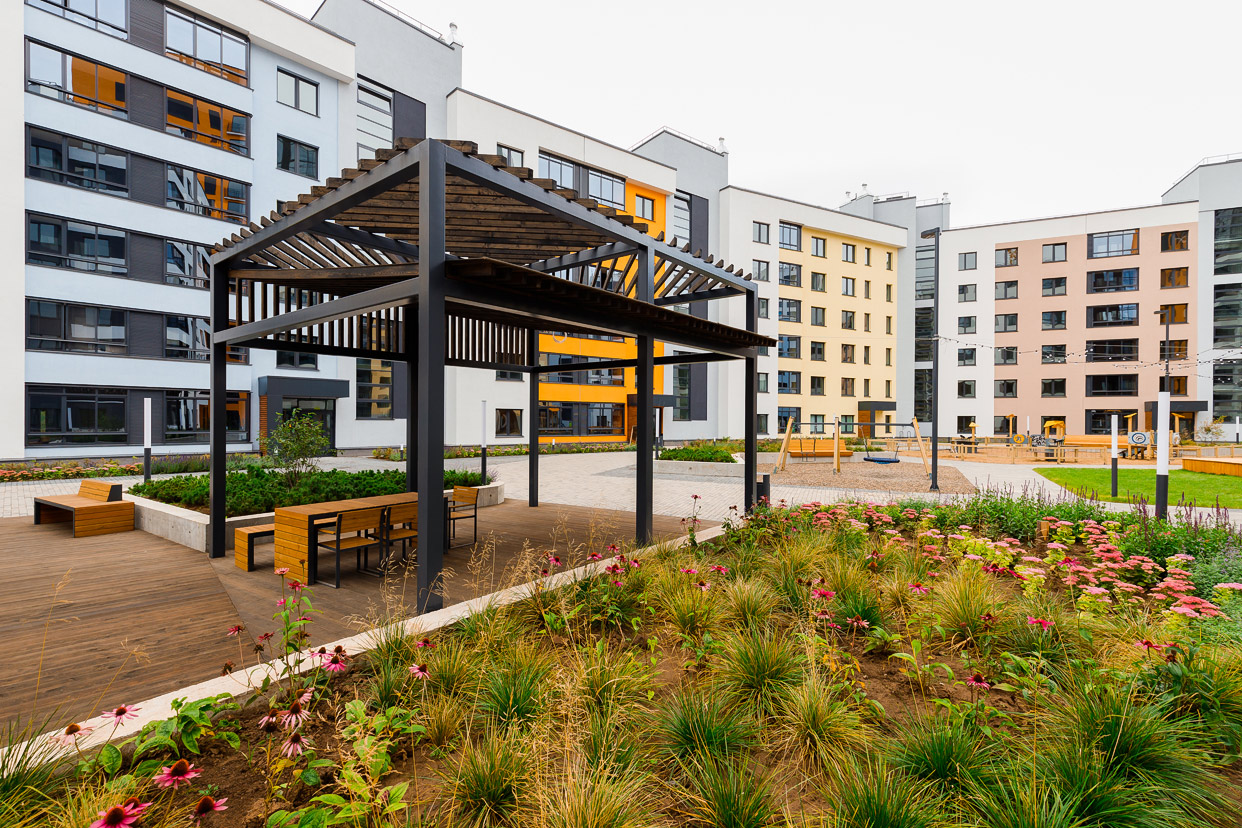 Ижевск, Улица 50 лет ВЛКСМ, 2