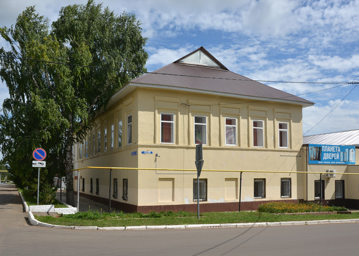 Menselinsk, Улица Чернышевского, 24