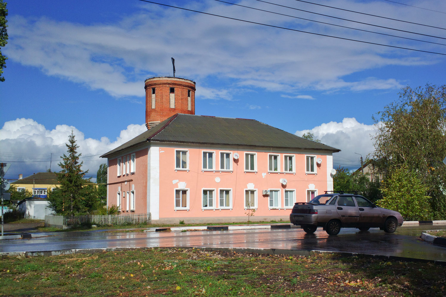 Безенчук, Советская улица, 46