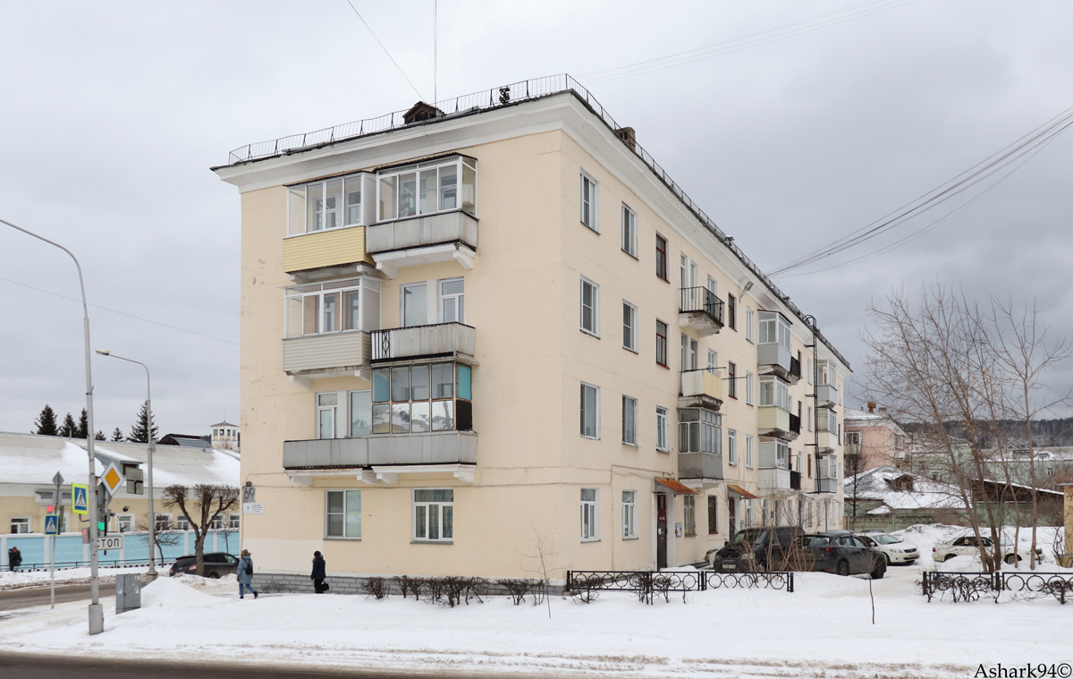 Zheleznogorsk, Улица Решетнёва, 1 / Школьная улица, 69