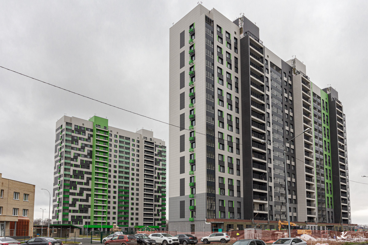 Казань, Улица Александра Курынова, 10 корп. 1; Улица Александра Курынова, 10 корп. 3