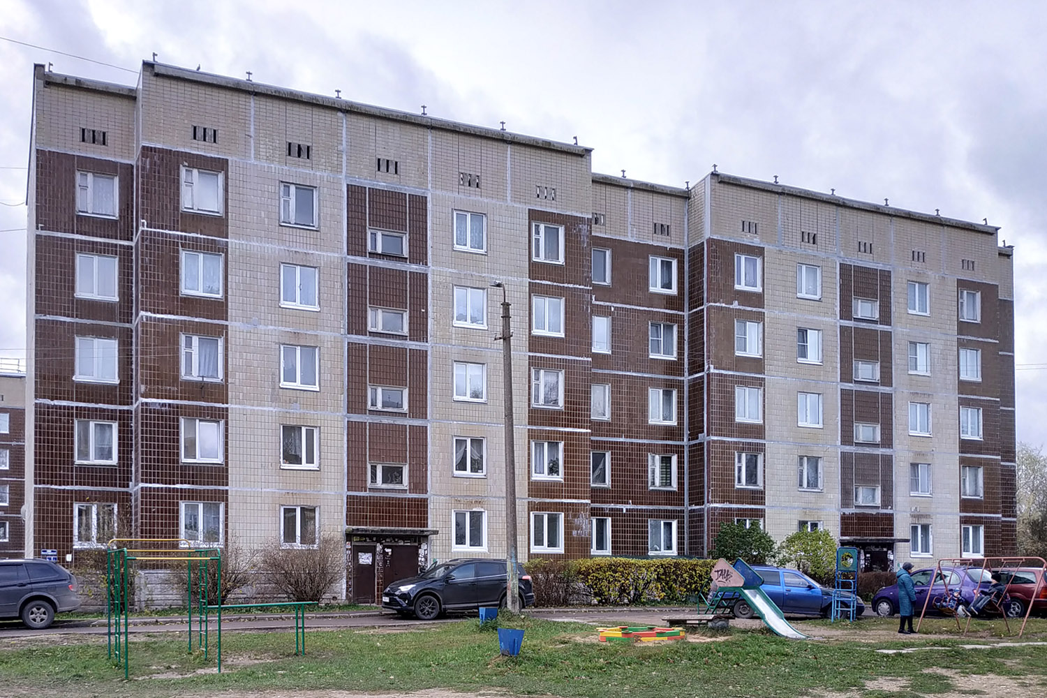 Volosovo, Красногвардейская улица, 1