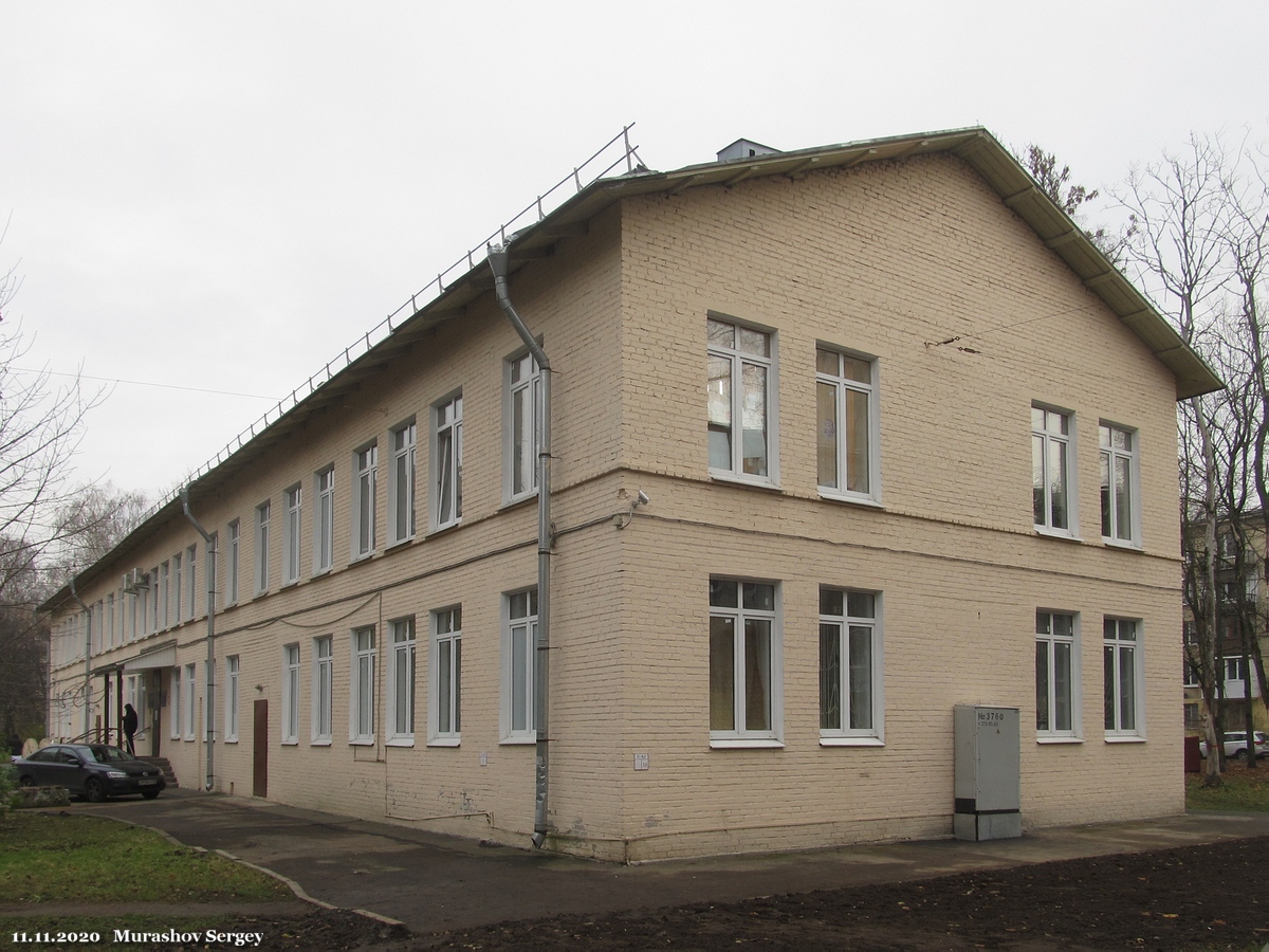 Санкт-Петербург, Новоизмайловский проспект, 77