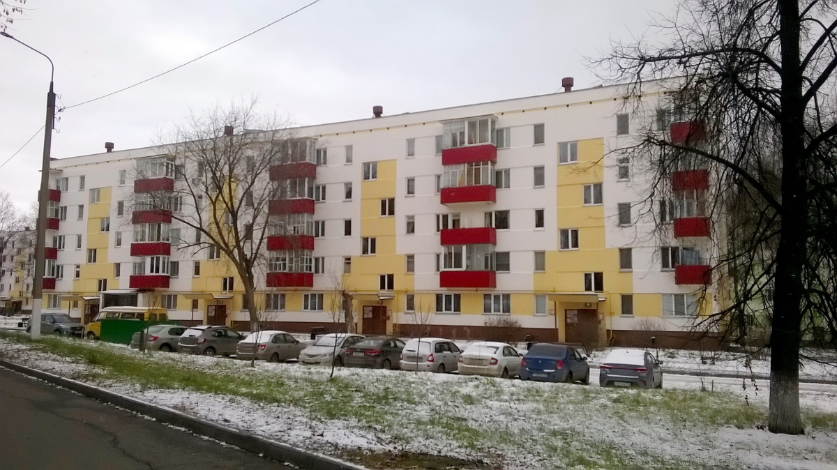 Нижнекамск, Спортивная улица, 13А