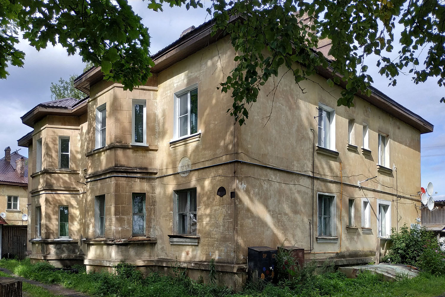 Оредеж, Железнодорожная улица, 1