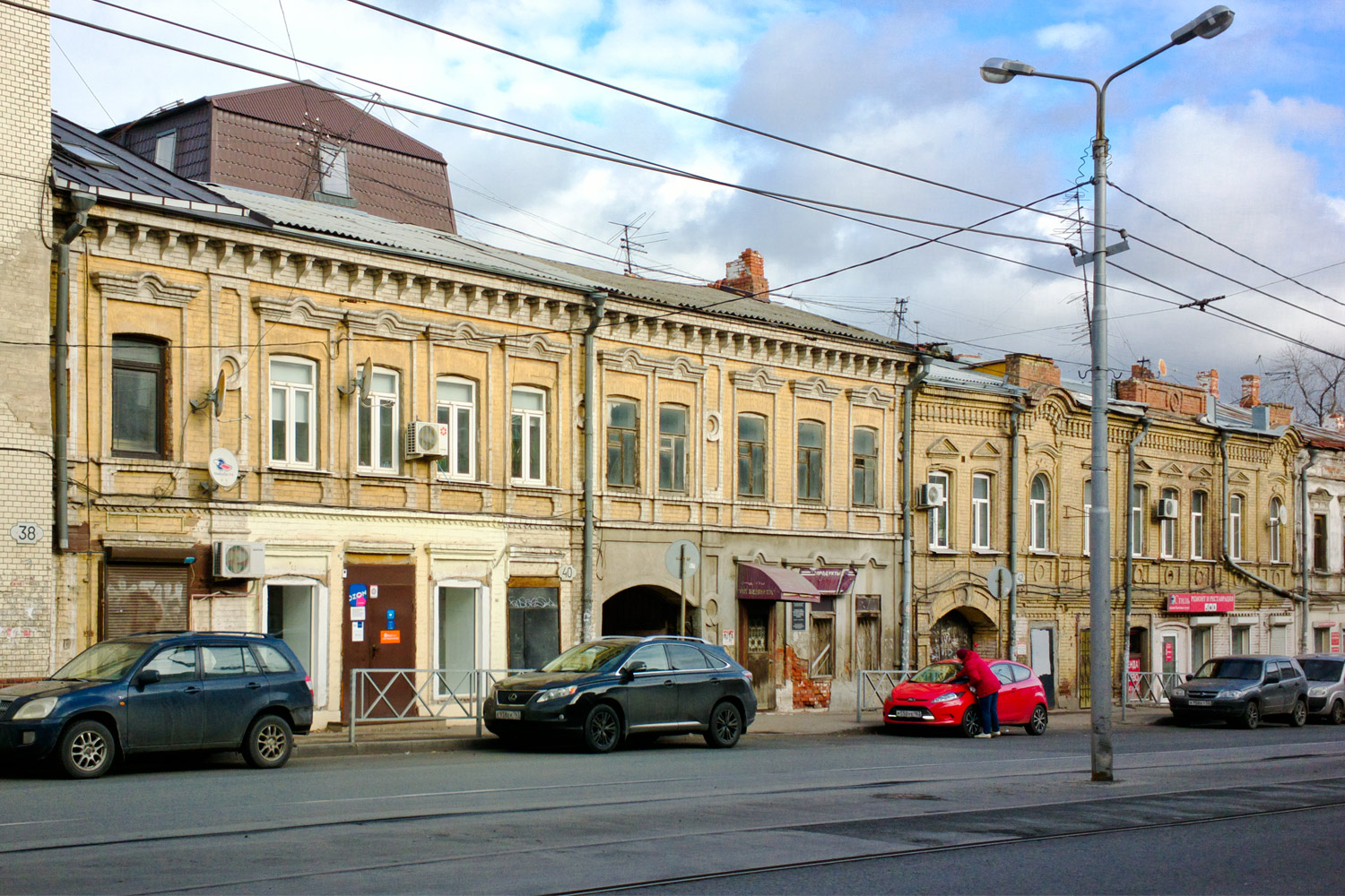 Самара, Улица Венцека, 40; Улица Венцека, 42