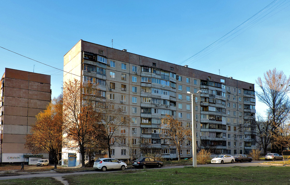 Kharkov, Улица Героев Труда, 21