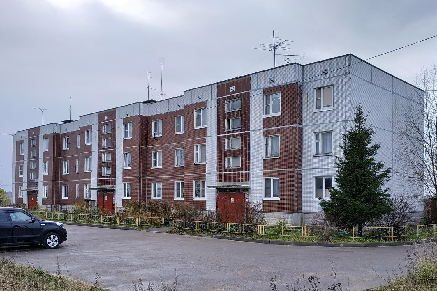 Гатчинский округ, прочие н. п., Пудомяги, Речная улица, 3