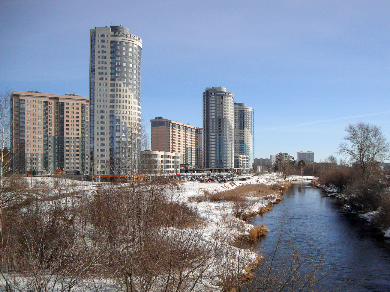 Екатеринбург, Водоёмная улица, 80/3; Водоёмная улица, 80/2; Водоёмная улица, 80/1; Водоёмная улица, 76; Водоёмная улица, 78; Водоёмная улица, 74; Водоёмная улица, 72