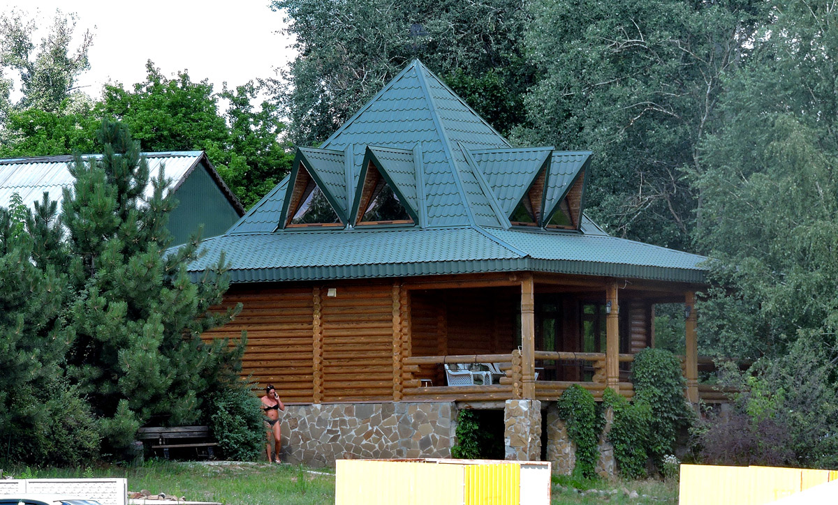 Славянск, Святогорск, Улица Набережная, 13А