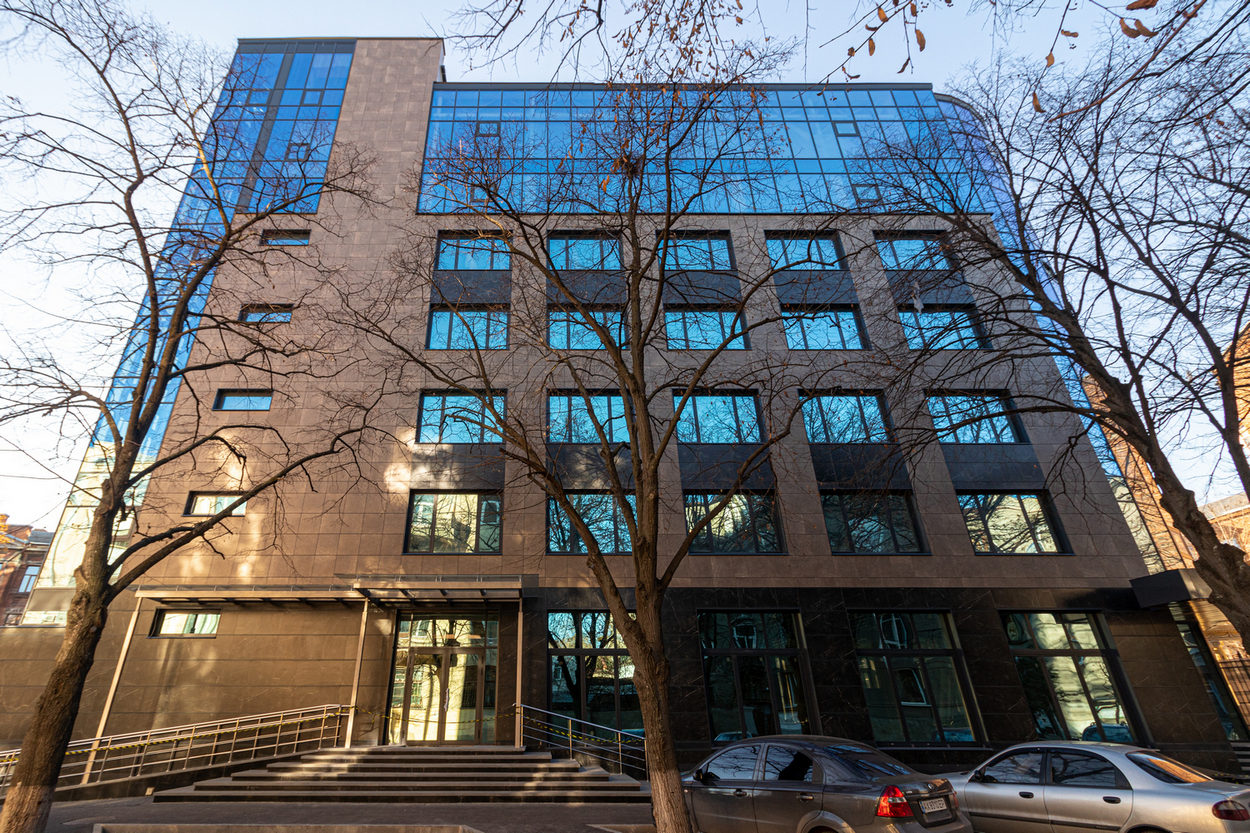 Харьков, Улица Манизера, 8