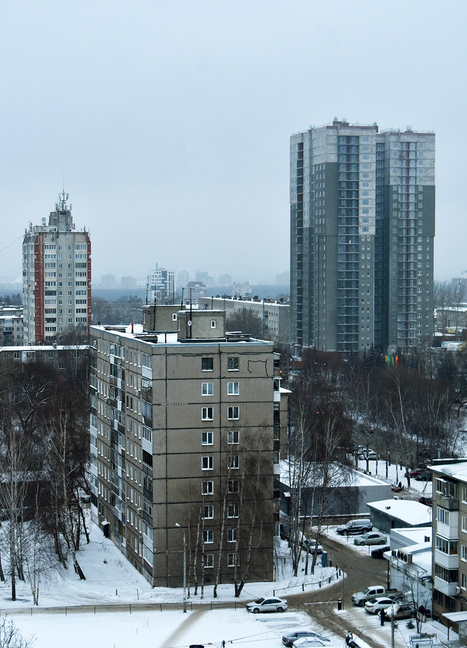 Пермь, Улица Космонавта Леонова, 56А; Улица Космонавта Леонова, 62; Улица Мира, 100; Улица Космонавта Леонова, 45