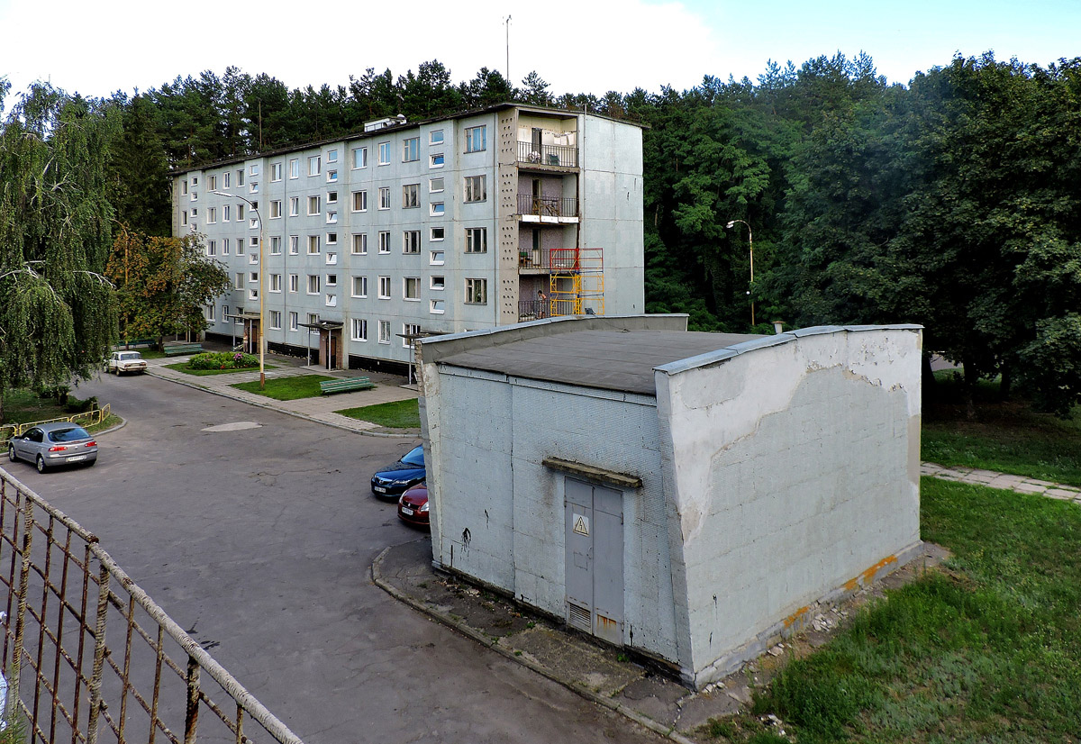 Волчанский район, прочие н.п., с. Хотомля, Новодоновская улица, 1 корп. 4*; с. Хотомля, Новодоновская улица, 1 корп. 4