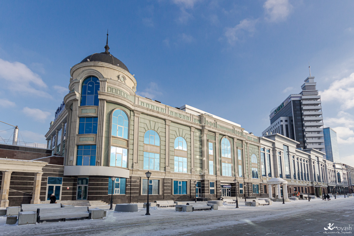 Казань, Петербургская улица, 1
