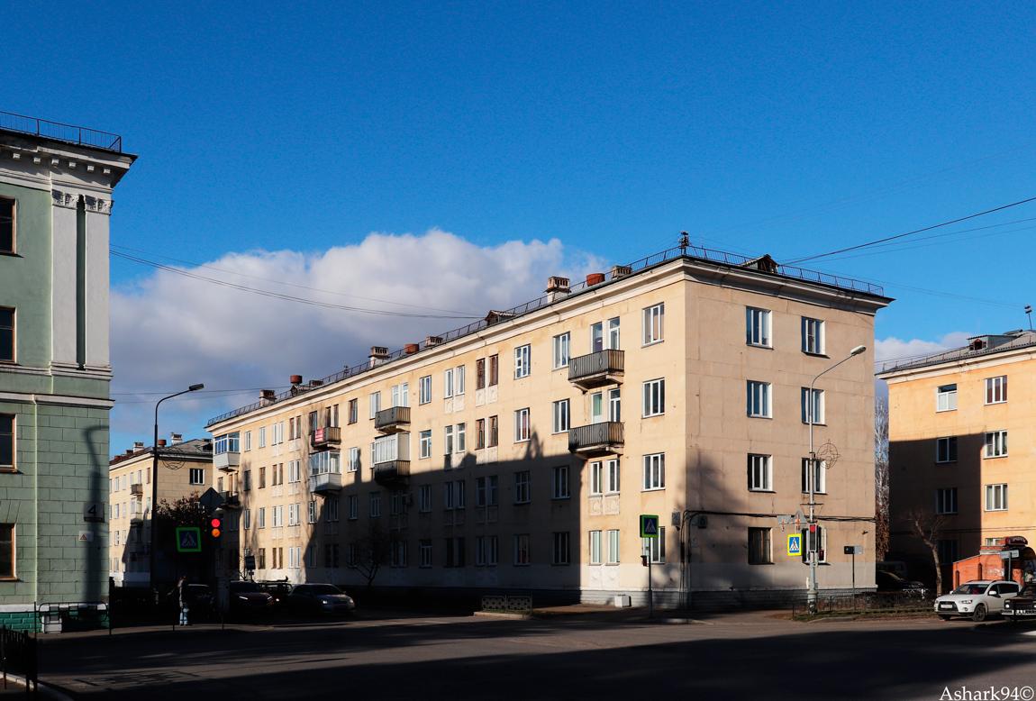 Железногорск, Советская улица, 24 / улица Свердлова, 6